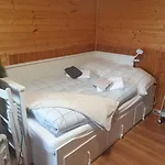 Zahradni Chata V Hloubetine